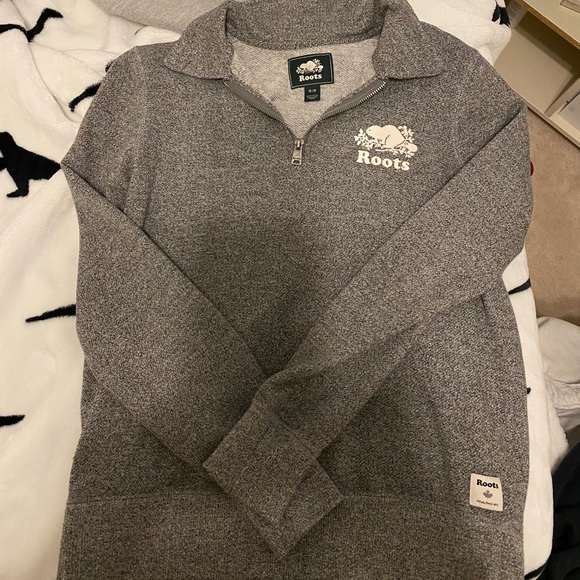 Roots quarter zip - Picture 1 of 3